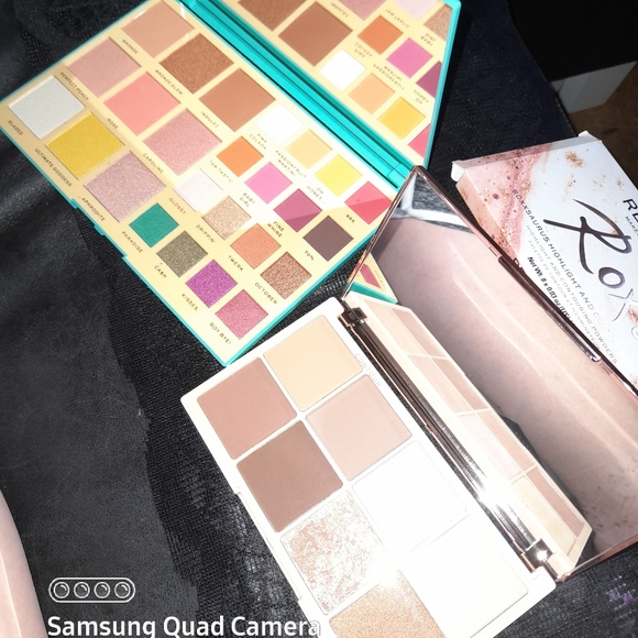 ‼‼JUST IN‼‼ New in box-revolution Roxi & ultimate - Picture 5 of 16